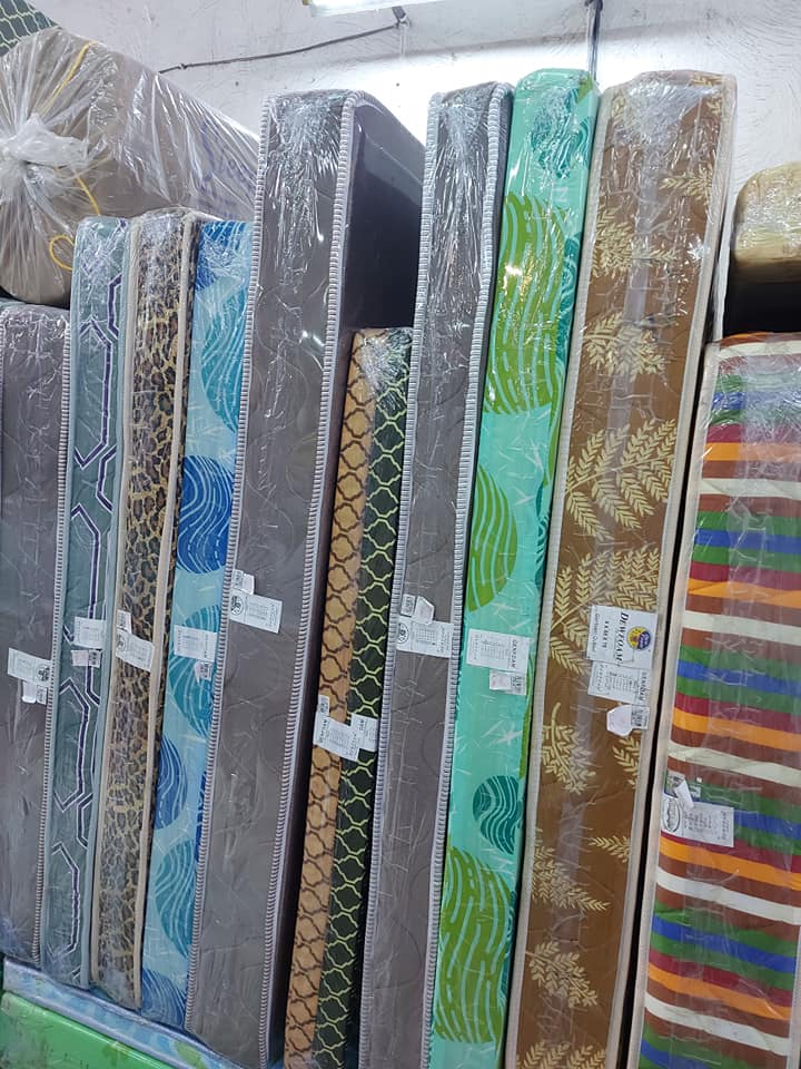 Foam Mattress by Mandaue Foam